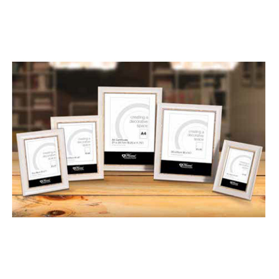 Design-group
          
          
        
      
   
    
 Vintage Cream Photo Frame 4